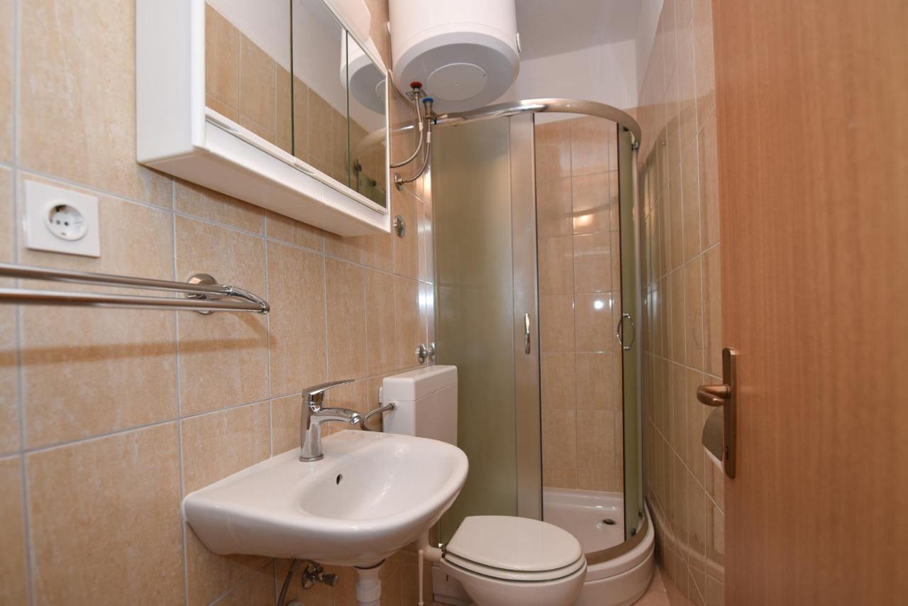 Apartments By The Sea Metajna, Pag - 6522 ซูโบวิชี ภายนอก รูปภาพ
