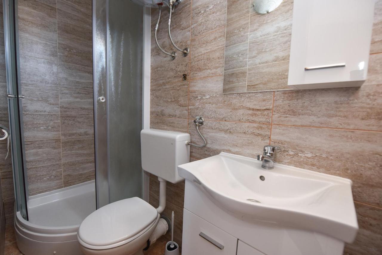 Apartments By The Sea Metajna, Pag - 6522 ซูโบวิชี ภายนอก รูปภาพ