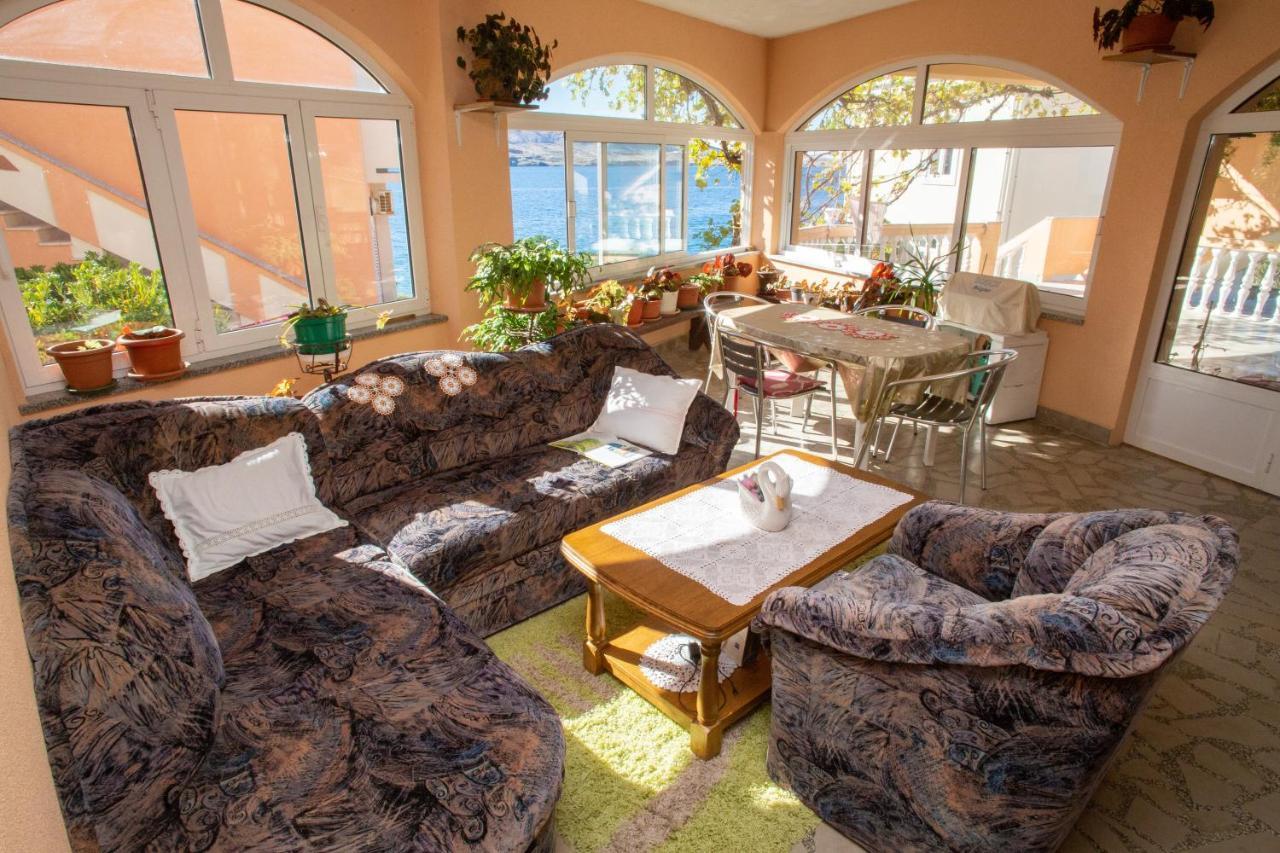 Apartments By The Sea Metajna, Pag - 6522 ซูโบวิชี ภายนอก รูปภาพ