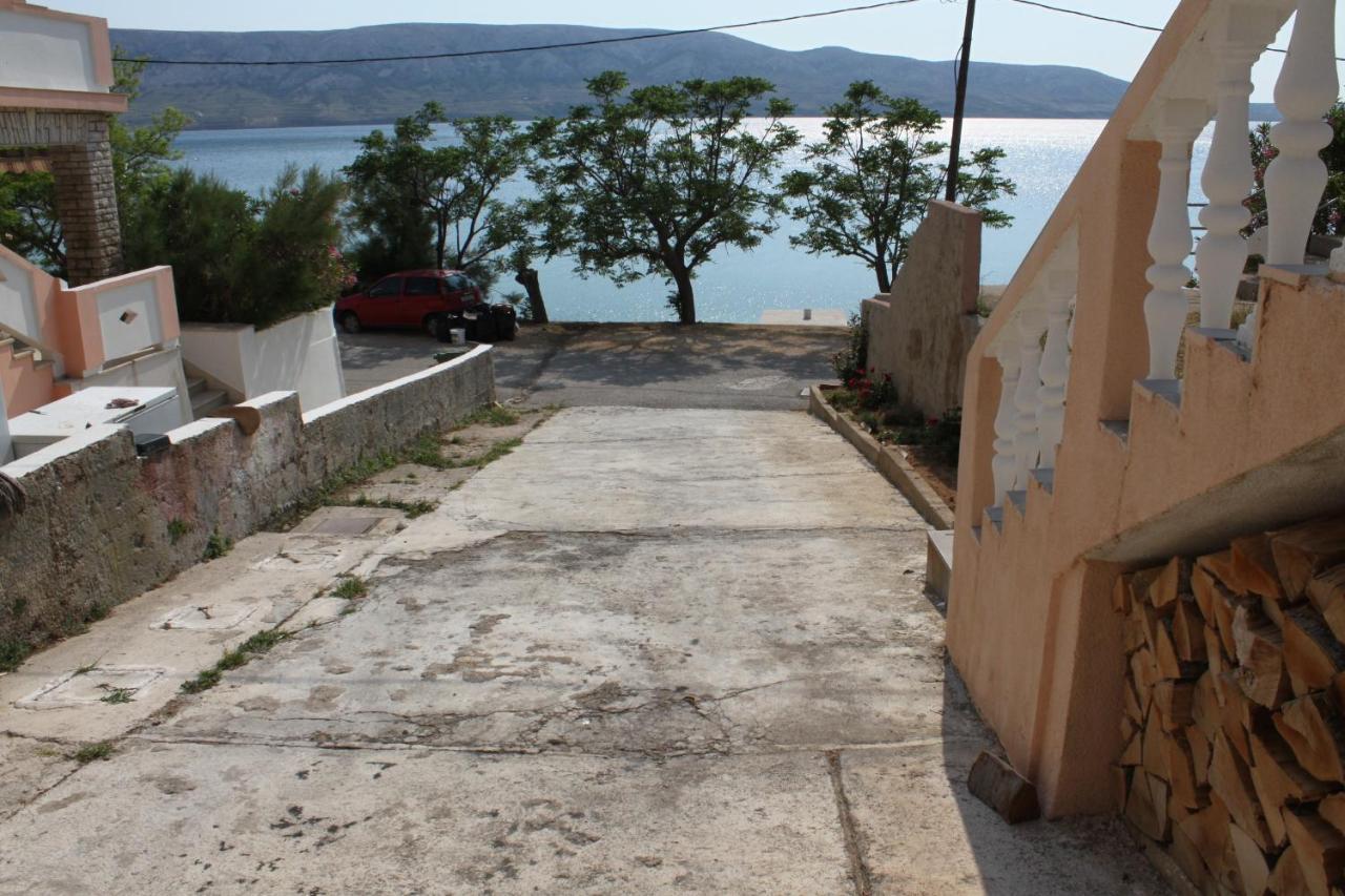 Apartments By The Sea Metajna, Pag - 6522 ซูโบวิชี ภายนอก รูปภาพ