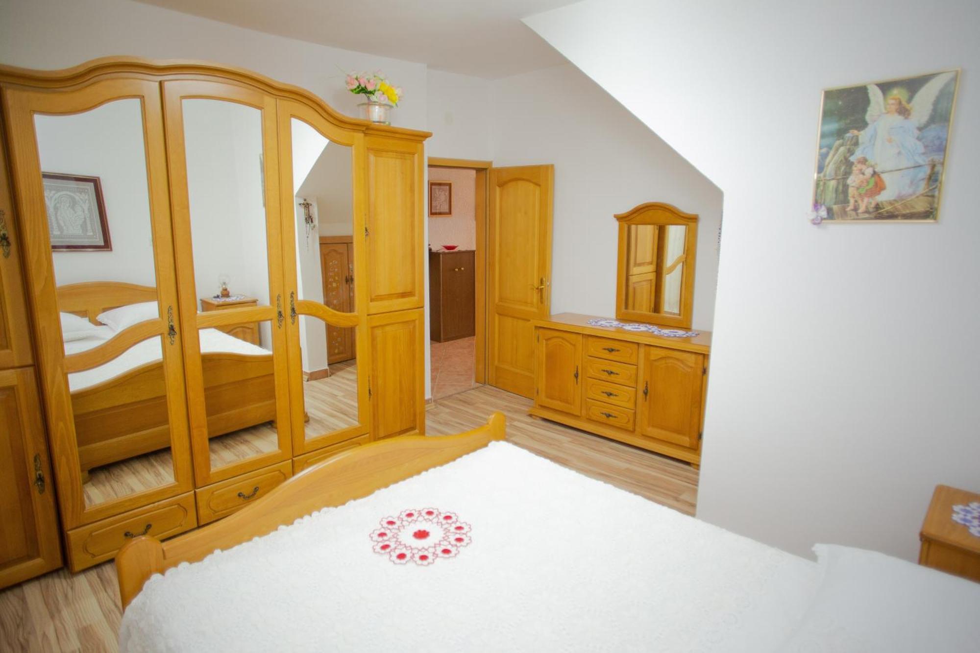 Apartments By The Sea Metajna, Pag - 6522 ซูโบวิชี ห้อง รูปภาพ